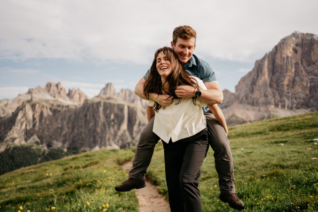 Couple hiking in scenic mountain landscape