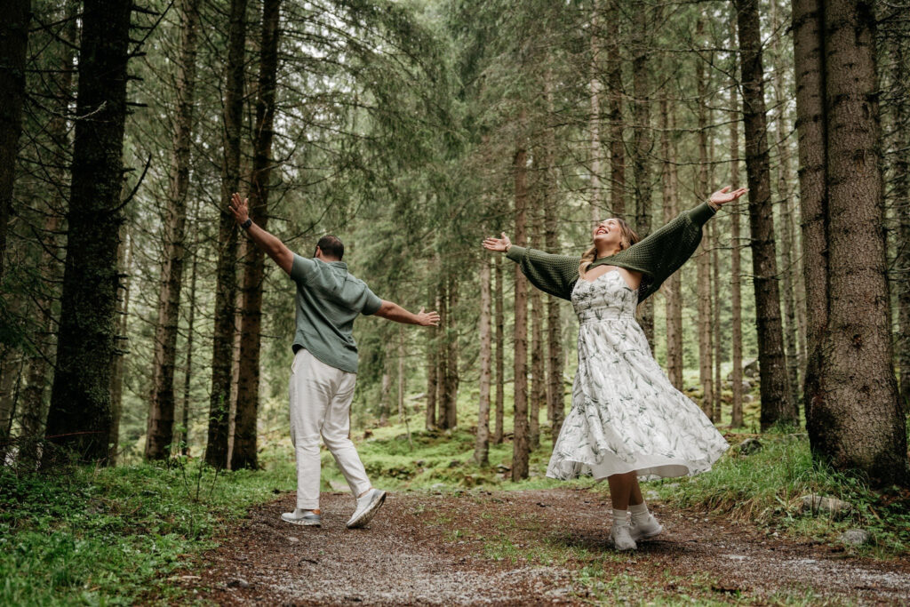 Claudette & Sandro • Misty Moments • A Rainy Lakeside Adventure Session in the Dolomites