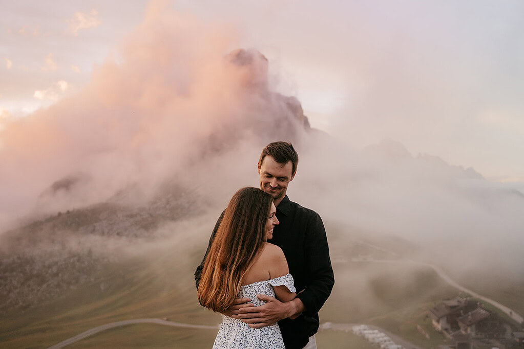 Kate & Jason • Unbelievable Beauty • Dreamy Sunset Magic in the Dolomites